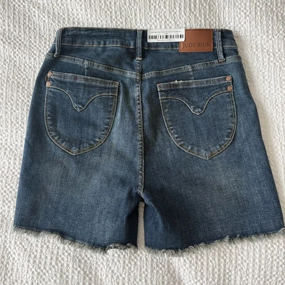Judy Blue High Waist Tummy Control Cutoff Shorts Dark Wash Raw Hem NWT L - Picture 7 of 12